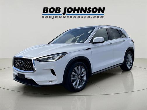 2022 INFINITI QX50 LUXE AWD