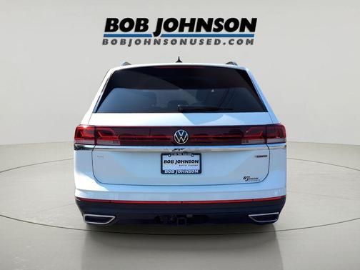 2025 Volkswagen Atlas 2.0T SE w/Technology 4MOTION