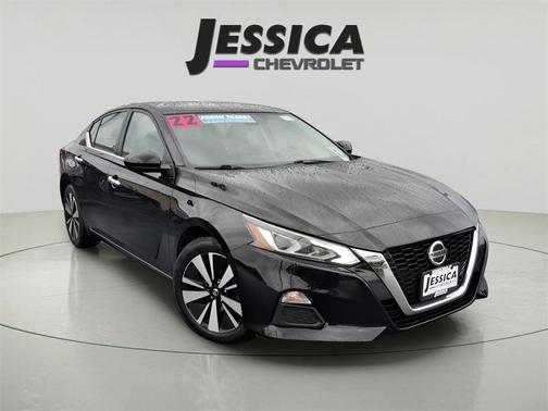 2022 Nissan Altima 2.5 SV