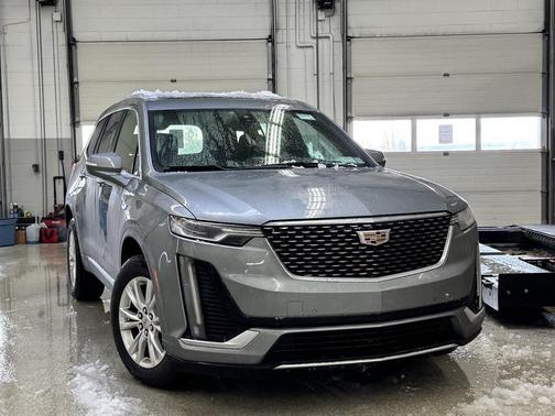 2023 Cadillac XT6 Luxury AWD