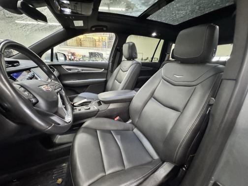 2023 Cadillac XT6 Luxury AWD