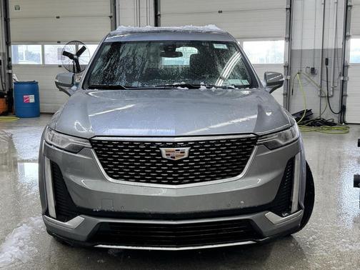 2023 Cadillac XT6 Luxury AWD
