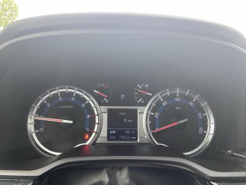 Midnight Black Metallic 2018 Toyota 4Runner SR5 Premium