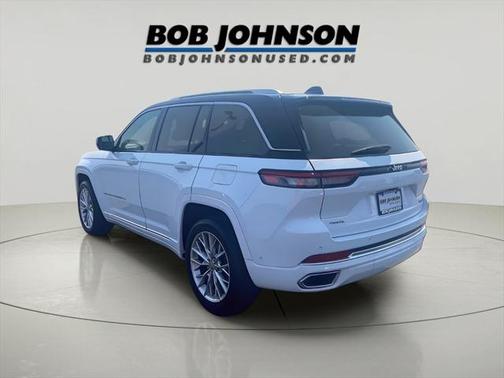 2023 Jeep Grand Cherokee Summit