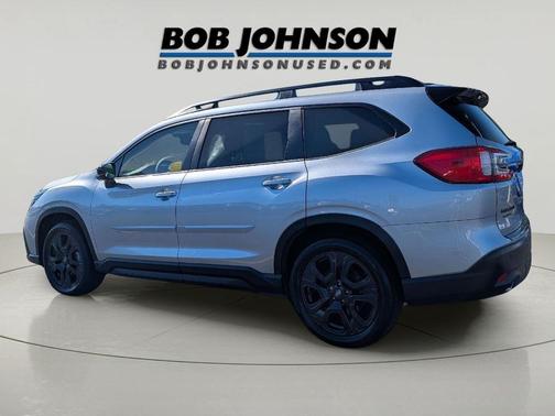 Ice Silver Metallic 2025 Subaru Ascent Onyx Edition 7-Passenger