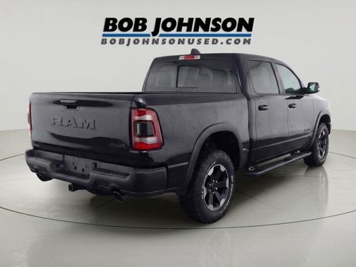 Diamond Black Crystal Pearlcoat 2021 RAM 1500 Rebel