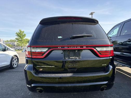 DB Black Clearcoat 2025 Dodge Durango GT AWD