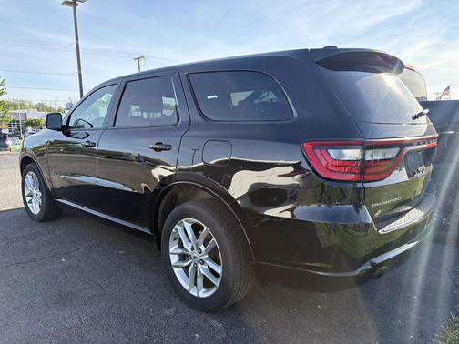 DB Black Clearcoat 2025 Dodge Durango GT AWD