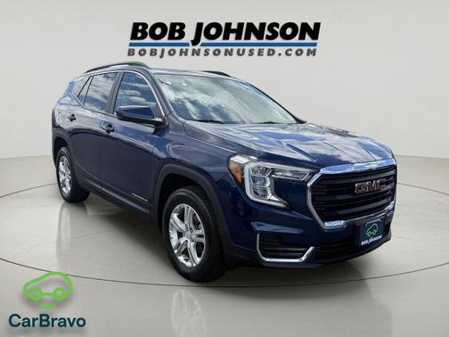 Marine Metallic 2022 GMC Terrain SLE