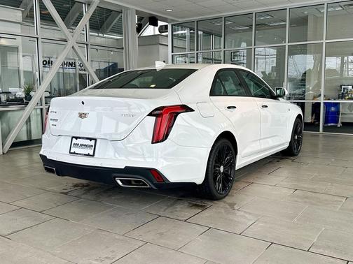 2022 Cadillac CT4 Premium Luxury