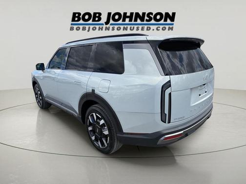 Ivory Silver 2027 Kia Telluride S