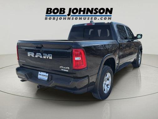 Diamond Black Crystal Pearlcoat 2025 RAM 1500 Big Horn/Lone Star