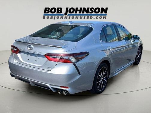 Celestial Silver Metallic 2024 Toyota Camry SE
