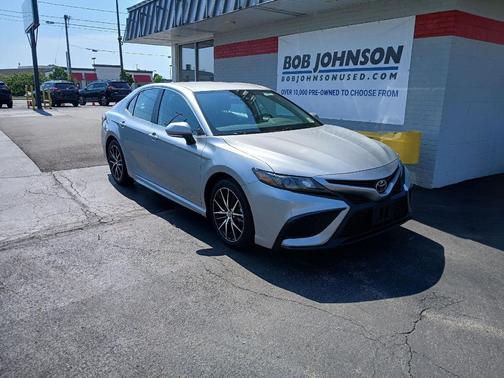 Celestial Silver Metallic 2024 Toyota Camry SE