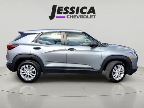 Sterling Gray Metallic 2023 Chevrolet Trailblazer LS