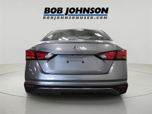 2022 Nissan Altima S FWD