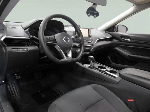 2022 Nissan Altima S FWD