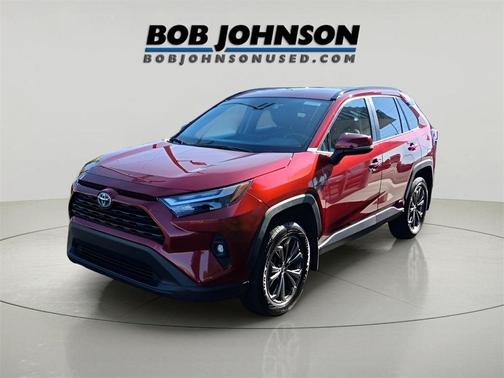 2024 Toyota RAV4 Hybrid XLE Premium
