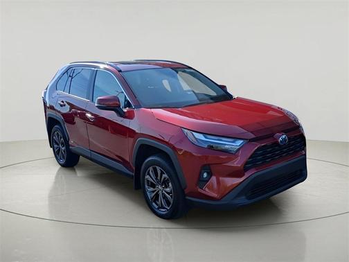 2024 Toyota RAV4 Hybrid XLE Premium