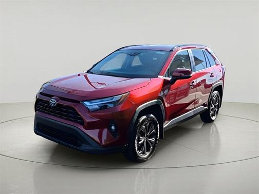 2024 Toyota RAV4 Hybrid XLE Premium