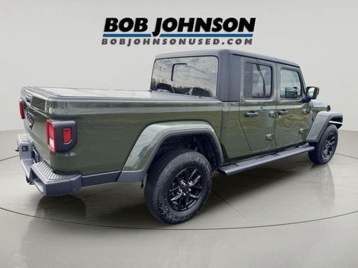 Sarge Green Clearcoat 2022 Jeep Gladiator Sport S