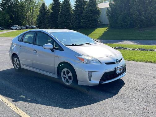 Classic Silver Metallic 2012 Toyota Prius Two