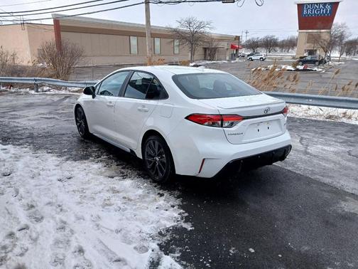 2025 Toyota Corolla SE