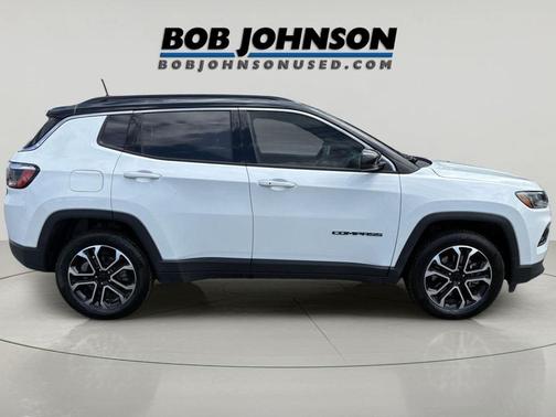 Bright White Clearcoat 2023 Jeep Compass Limited