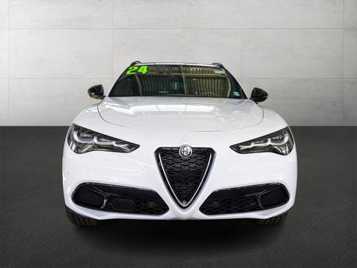 2024 Alfa Romeo Stelvio Ti