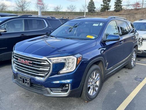 2022 GMC Terrain SLT