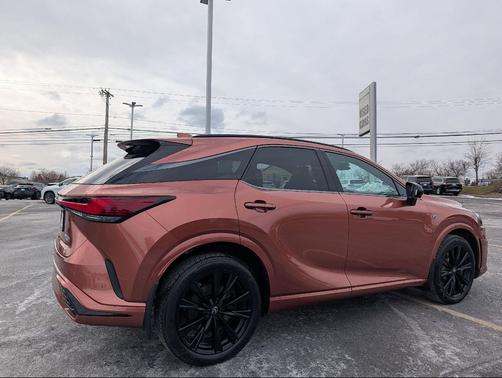 2023 Lexus RX 500h F SPORT Performance