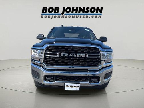 2022 RAM 2500 Big Horn Crew Cab 4x4 6'4' Box