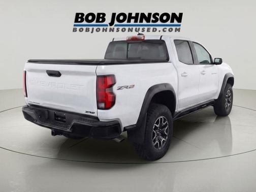 Summit White 2024 Chevrolet Colorado ZR2