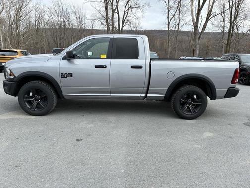 Billet Silver Metallic Clearcoat 2022 RAM 1500 Classic Warlock Quad Cab 4x4 6'4' Box