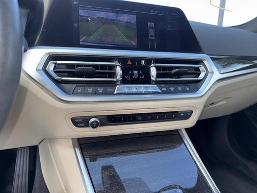 2019 BMW 330 xDrive