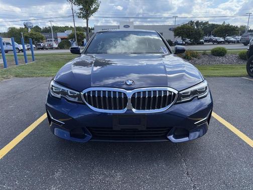 2019 BMW 330 xDrive