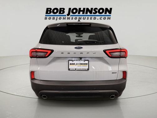 Space Silver Metallic 2025 Ford Escape ST-Line