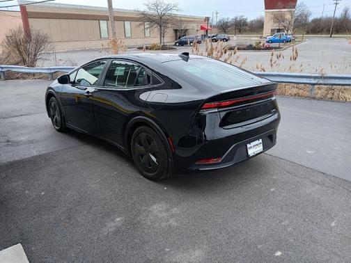 2026 Toyota Prius LE