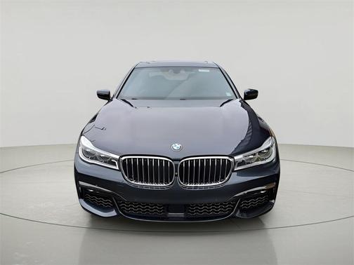 2019 BMW 750 i xDrive