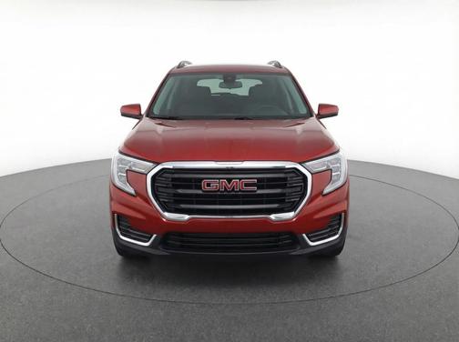 Cayenne Red Tintcoat 2022 GMC Terrain SLE