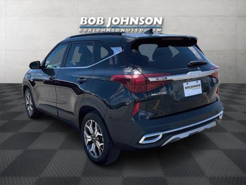 2022 Kia Seltos EX