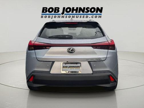 Iridium 2023 Lexus UX 250h Base