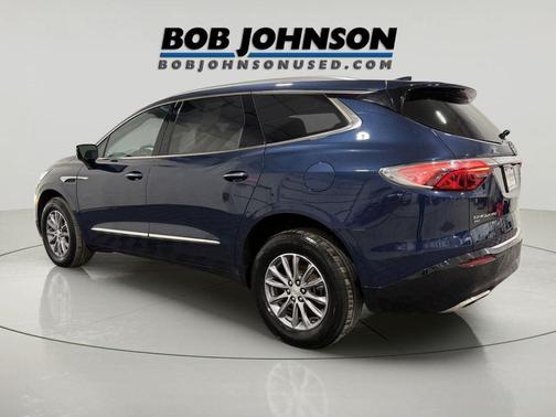 2022 Buick Enclave AWD Essence