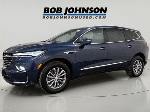 2022 Buick Enclave AWD Essence