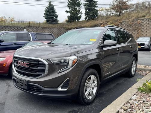 2020 GMC Terrain SLE