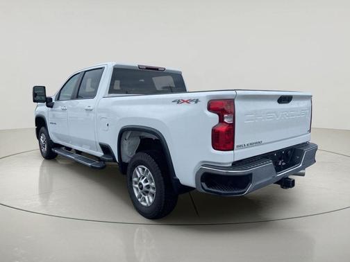Summit White 2024 Chevrolet Silverado 2500 LT