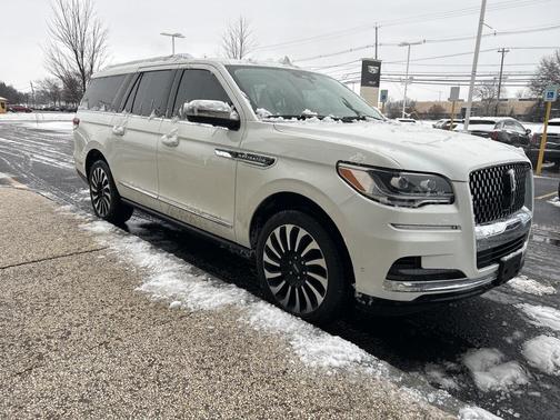 2024 Lincoln Navigator Black Label