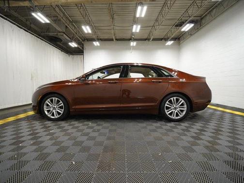 2016 Lincoln MKZ Base
