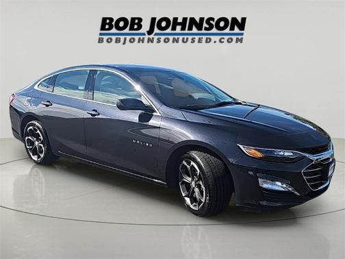 2022 Chevrolet Malibu FWD LT
