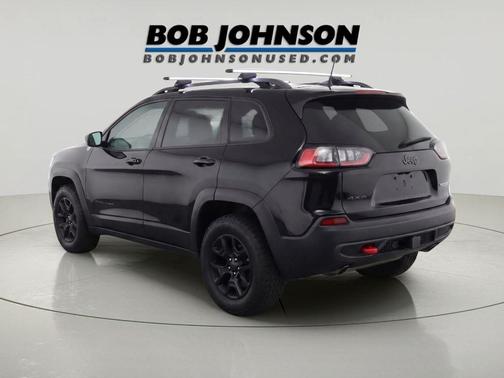 Diamond Black Crystal Pearlcoat 2020 Jeep Cherokee Trailhawk Elite